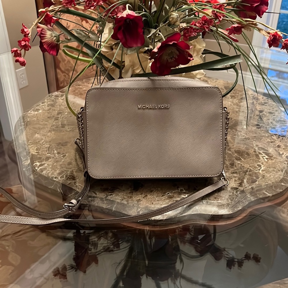 Michael Kors Crossbody Purse